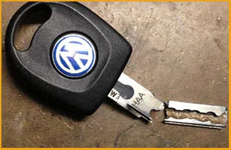 Pompano Beach Emergency Locksmith Pompano Beach, FL 954-281-3211 - 1-broken-key